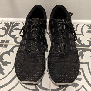 Men's under armour charged size 11